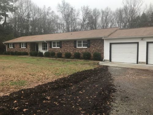 119 Zennia St, Roebuck, SC 29376-2737