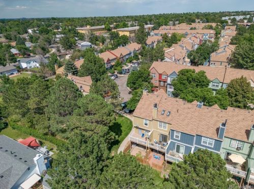 11885 Kepner Dr, Aurora CO 80012-3284 exterior