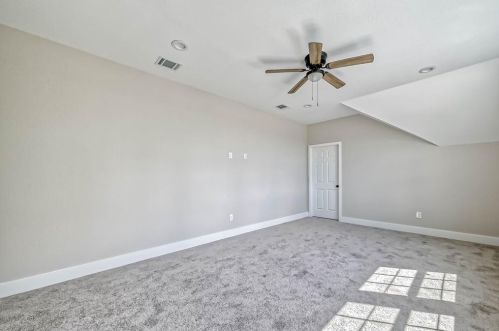 206 Cattle Drive Trl, Angleton TX 77515-9085 exterior