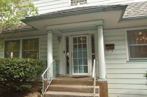 126 East Ave, Oak Park, IL 60302-2910