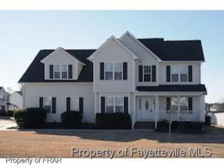 14 Person Ct, Spring Lake, NC 28390-1681