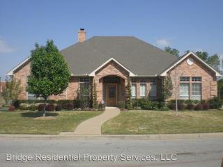 6376 Newport Ct, Fort Worth TX  76116-1606 exterior