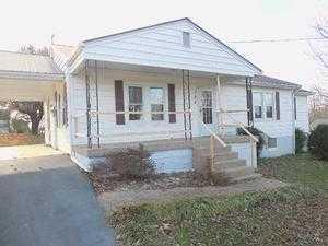 104 Longview Dr, Greeneville, TN 37745-4260