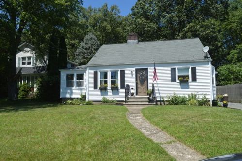 32 Harriman Ave, Parsippany, NJ 07834-1333