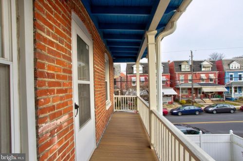 260 Ross St, Lancaster PA  17602-1940 exterior