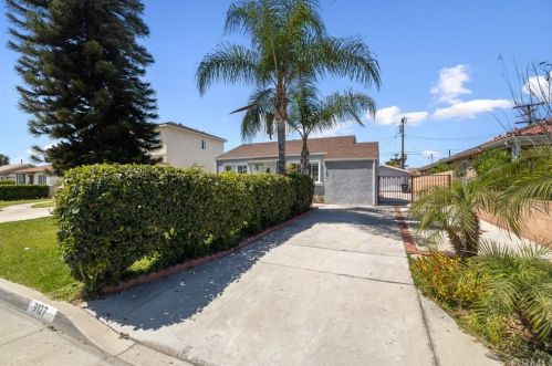 9127 Songfest Dr, Downey, CA 90240-2540