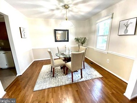 2017 Featherwood St, Silver Spring MD 20904-6643 exterior