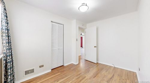 4697 Pennsylvania St, Englewood CO 80113-6915 exterior