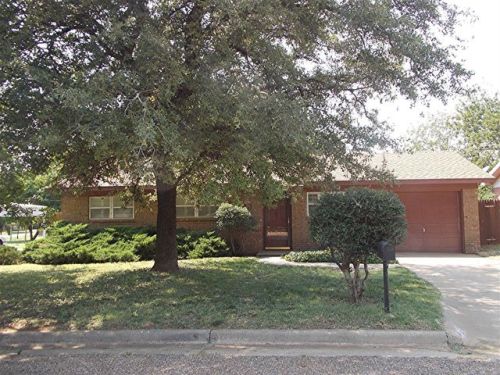 1203 Avenue K, Abernathy, TX 79311-2433