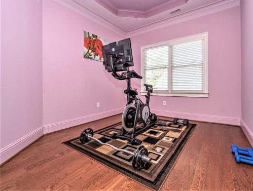 205 Fieldsborn Ct, Atlanta GA  30328-1039 exterior