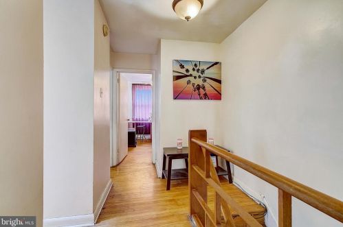 6004 10th St, Philadelphia PA 19141-3703 exterior