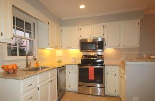 109 Applecross Ct, Durham, NC 27713-9333