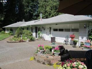 28129 Chapman Rd, Scappoose, OR 97056-2013
