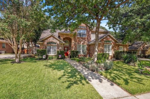 1349 Flying Jib Dr, Azle, TX 76020-4971