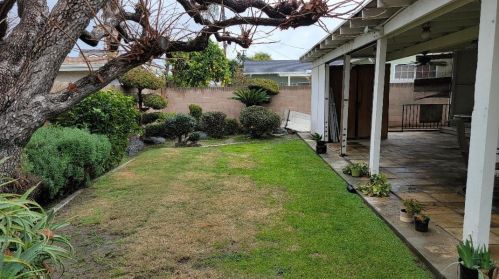 2905 Elmlawn Dr, Anaheim CA  92804-3914 exterior