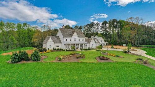501 Old Lathemtown Rd, Holly Springs, GA 30115-7054