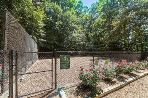 703 Bainbridge Dr, Atlanta GA  30327-4267 exterior