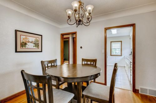 249 Bernard St, Saint Paul MN  55118-1552 exterior