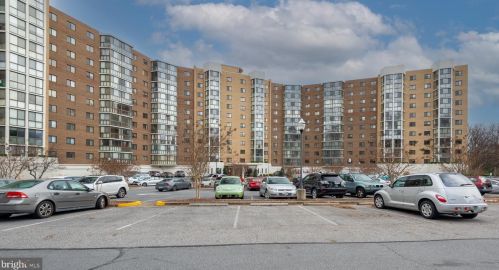 15100 Interlachen Dr, Silver Spring MD 20906-5611 exterior