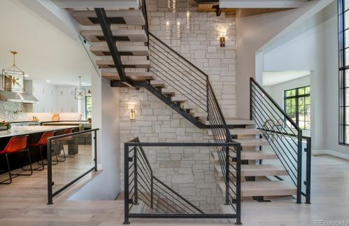 155 Southmoor Dr, Denver CO  80220-5957 exterior