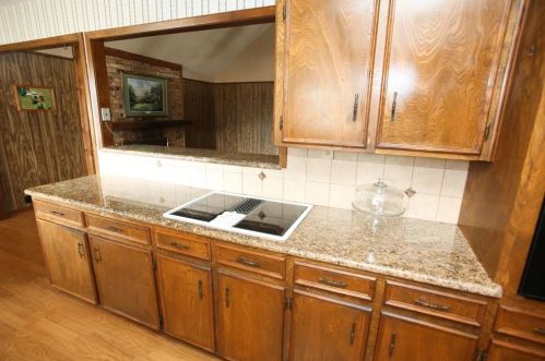 1500 Shanks Rd, Angleton TX 77515-9188 exterior