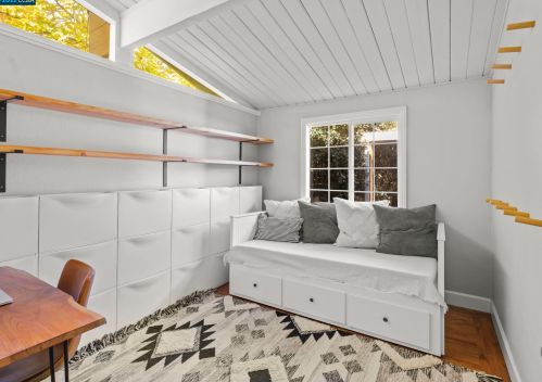 2245 Krueger Dr, Concord CA  94520-1750 exterior