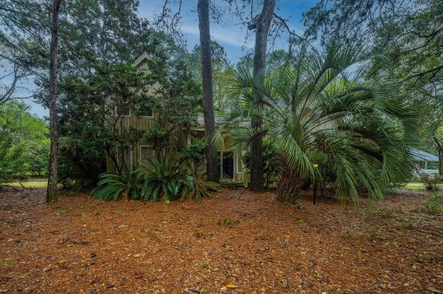 4849 Highlander Ln, Meggett, SC 29449-5856