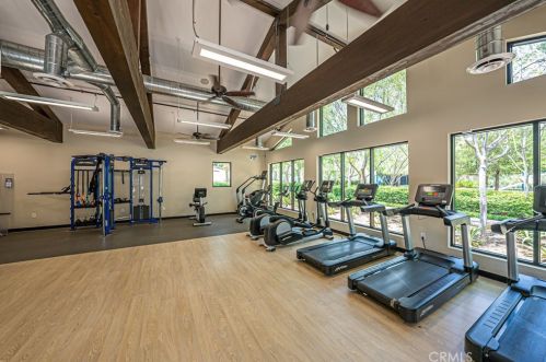 39 Tall Oak, Irvine CA  92603-4213 exterior