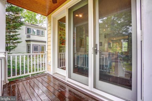 7314 Maple Ave, Silver Spring MD 20912-4318 exterior