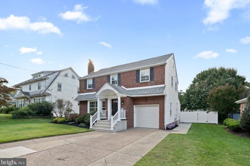 711 Greenman Rd, Tavistock NJ  08033-2719 exterior