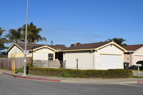 498 Suncrest Way, Watsonville, CA 95076-3645