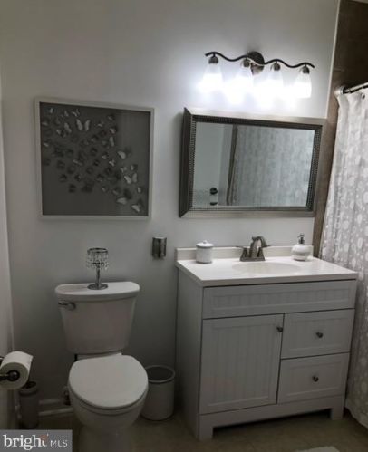 104 Wenlock Ct, Princeton NJ  08540-6322 exterior