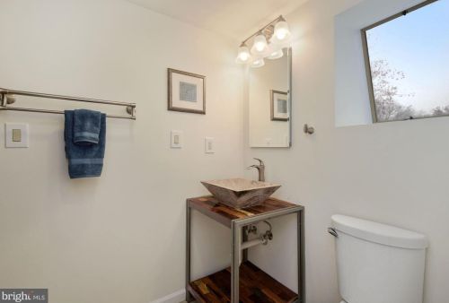 3224 Birchtree Ln, Silver Spring MD 20906-3032 exterior