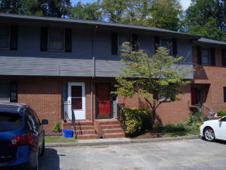 1910 Meadowbrook Cir, Dalton, GA 30720-6941