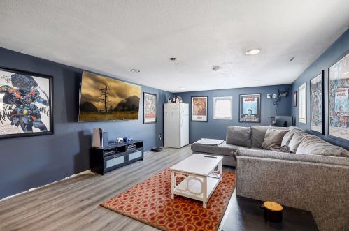 2710 2nd Ave, Saint Paul MN  55109-3320 exterior