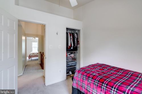 8725 Stone Hill Pl, Springfield VA  22153-1718 exterior