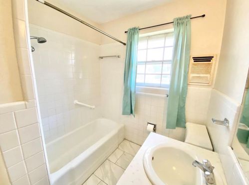 4909 Katherine Dr, Fort Worth TX  exterior