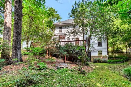 510 Calaveras Dr, Atlanta GA  30350-4002 exterior