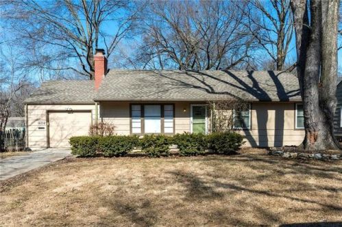 4214 59th St, Shawnee Mission, KS 66205-3103