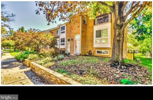7226 Dockside Ln, Columbia MD  21045-5019 exterior