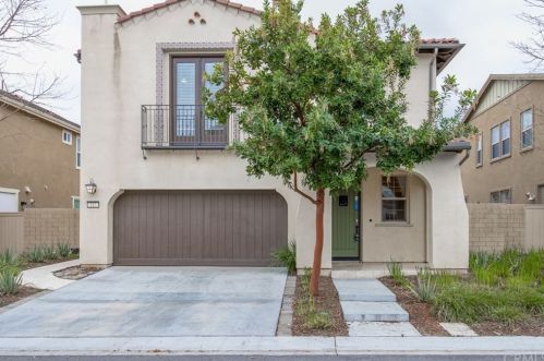 117 Bumblebee, Irvine CA  92618-1150 exterior