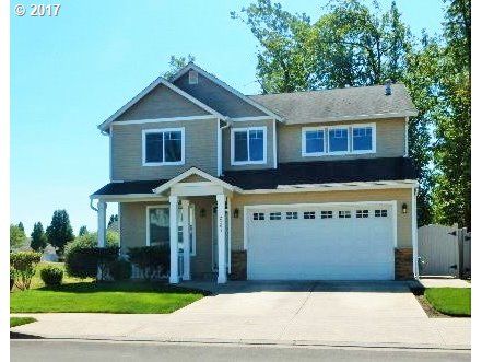 2205 15th St, Battle Ground, WA 98604-4454