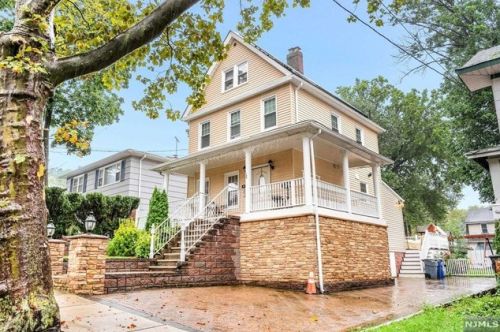 108 Homestead Pl, Bogota, NJ 07603-1005