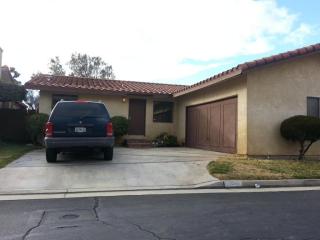 14217 Winchester Dr, Mojave, CA 93501-2107