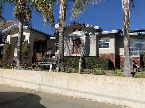 31990 Highview Dr, Redlands, CA 92373-7589