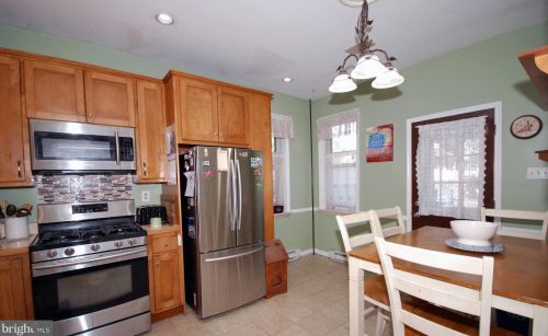 1418 Genesee St, Trenton NJ 08611-1910 exterior