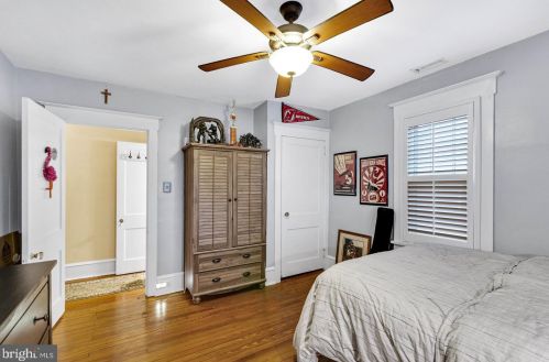 415 2nd Ave, Haddon Heights NJ  08035-1406 exterior