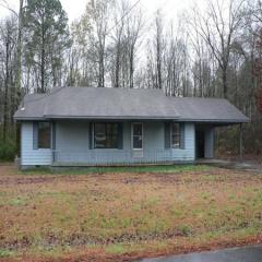 647 Newtown Creek Loop, Calhoun, GA 30701-9326