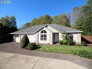 1059 Irving, Eugene OR  97404-1813 exterior