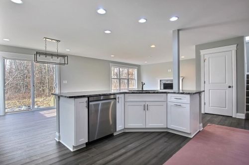 1100 Virginia St, Hobart IN  exterior